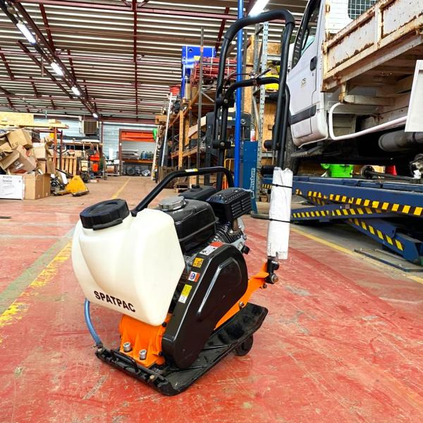 SPATPAC MS65-4U COMPACTEUR À MAIN NEUF - Вибрациска плоча: слика 1 SPATPAC MS65-4U COMPACTEUR À MAIN NEUF - Вибрациска плоча: слика 1