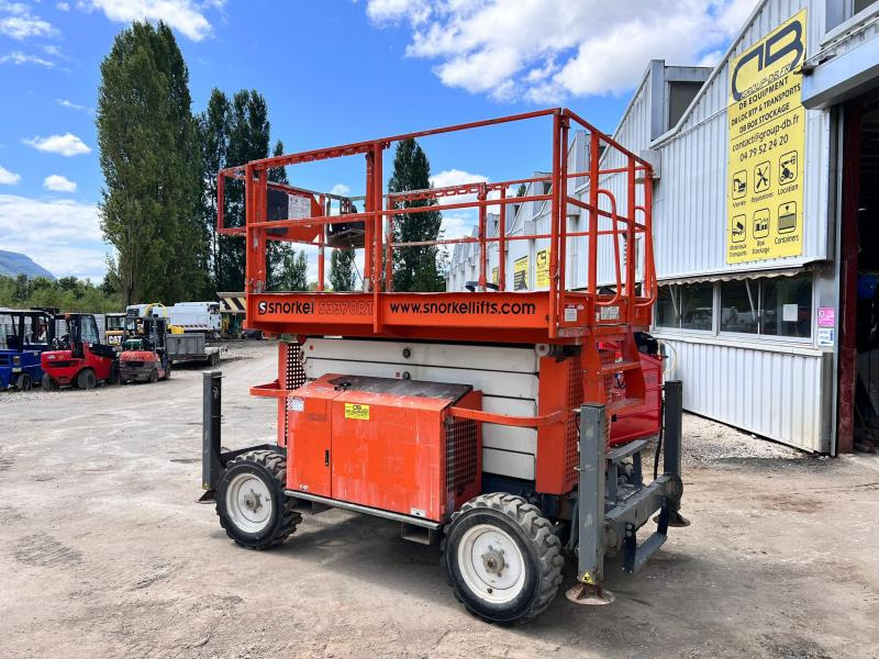 Snorkel S3370RT NACELLE CISEAUX 12M 4X4 DIESEL - Кревач ножица: слика 2 Snorkel S3370RT NACELLE CISEAUX 12M 4X4 DIESEL - Кревач ножица: слика 2