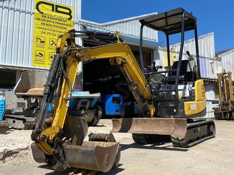 YANMAR Mini pelle VIO17 1.7T - Мини багер: слика 1 YANMAR Mini pelle VIO17 1.7T - Мини багер: слика 1