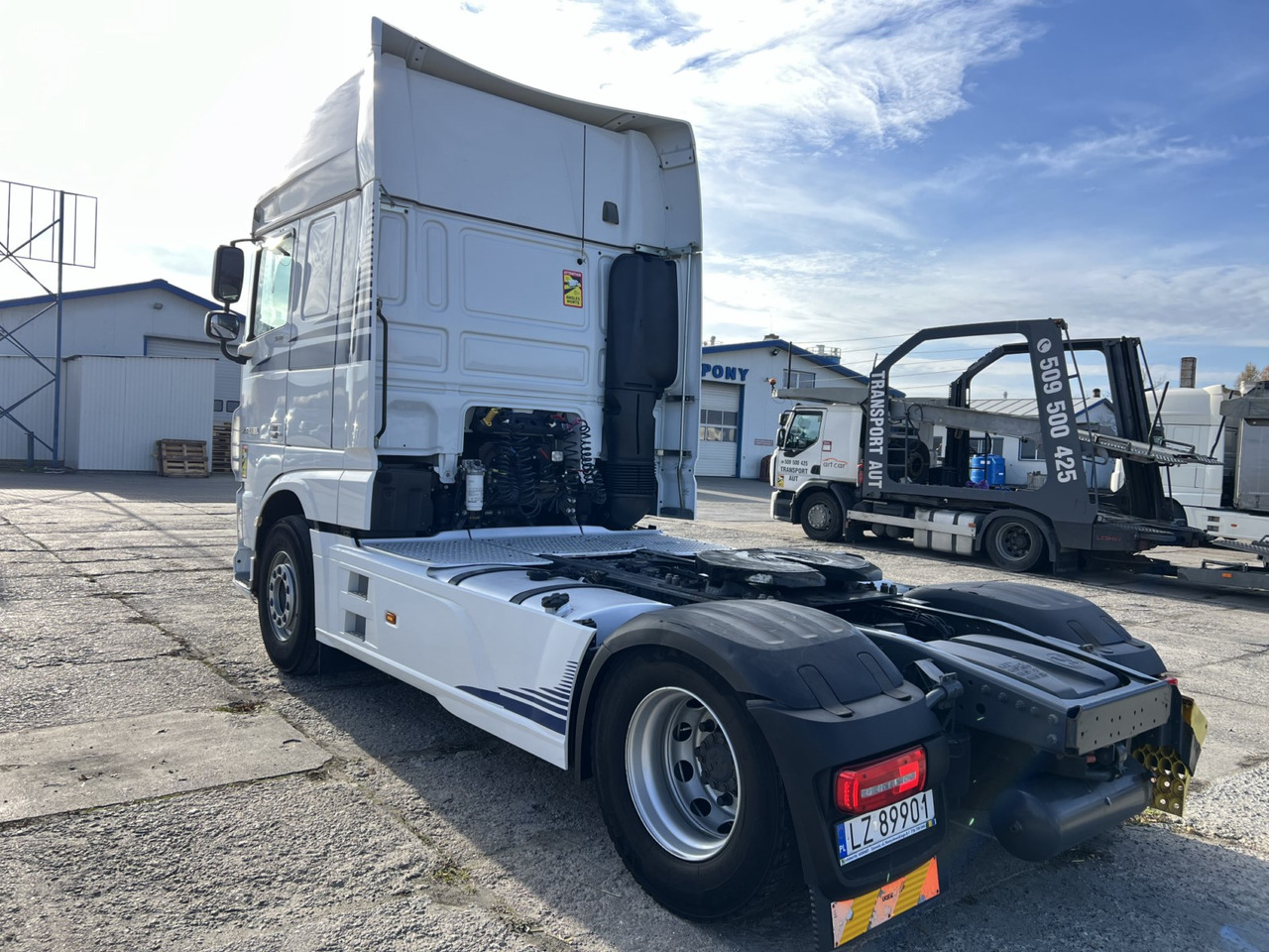 Камион влекач DAF XF530: слика 7