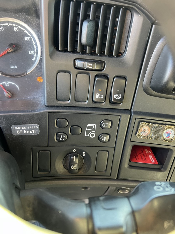 Камион влекач SCANIA R450: слика 17