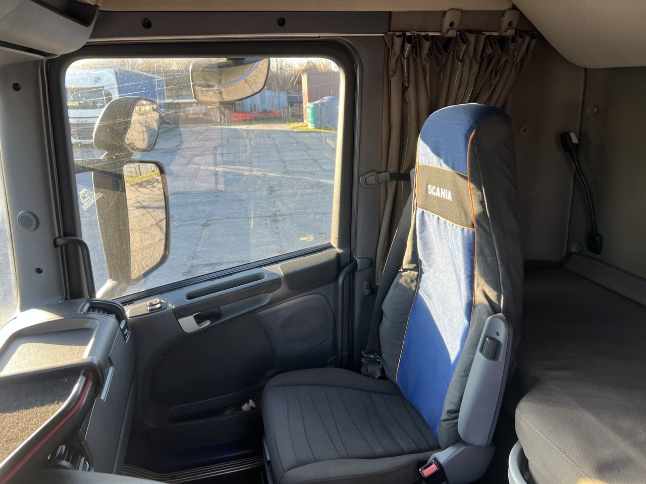 Камион влекач SCANIA R450: слика 26