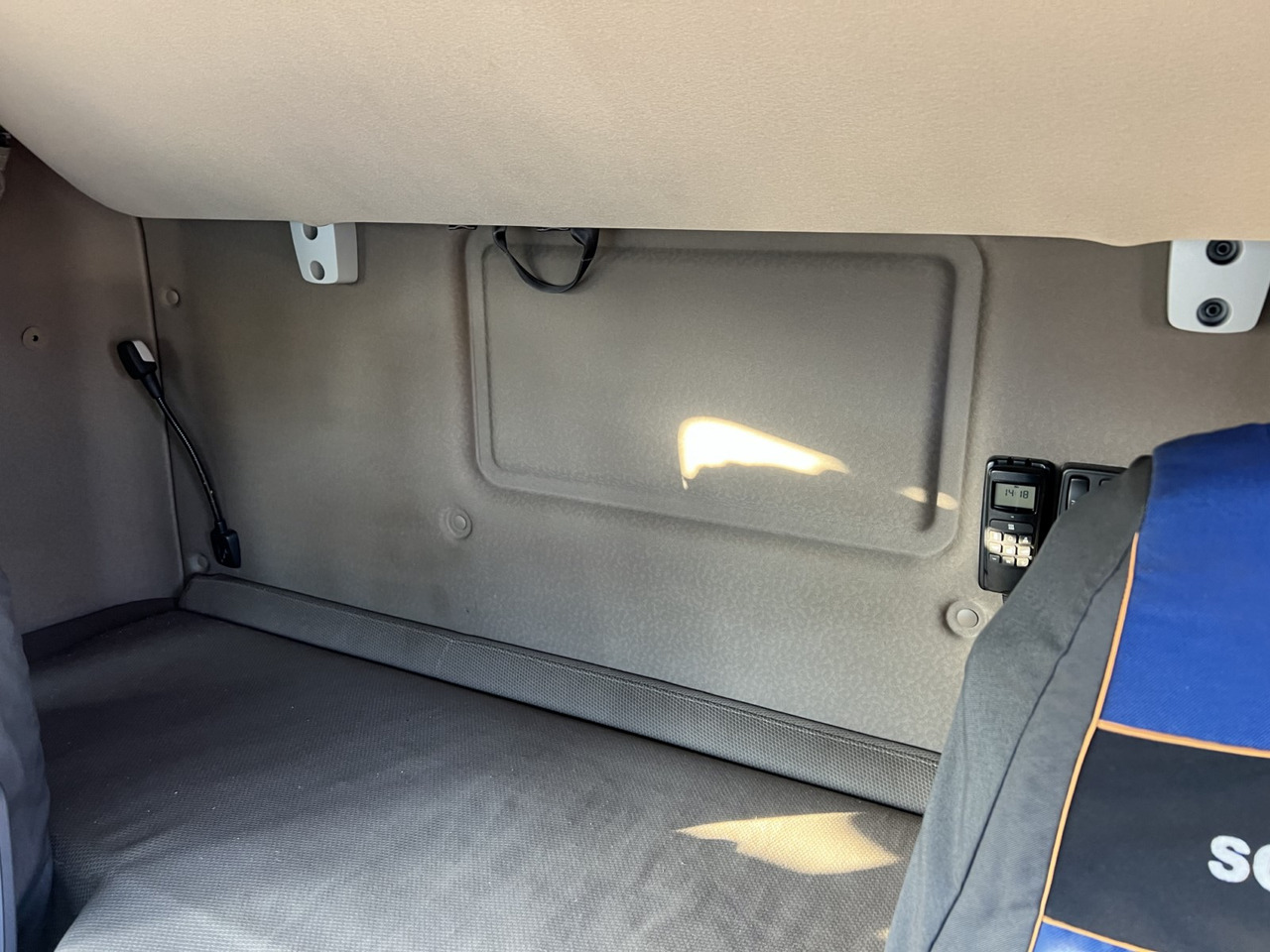 Камион влекач SCANIA R450: слика 25