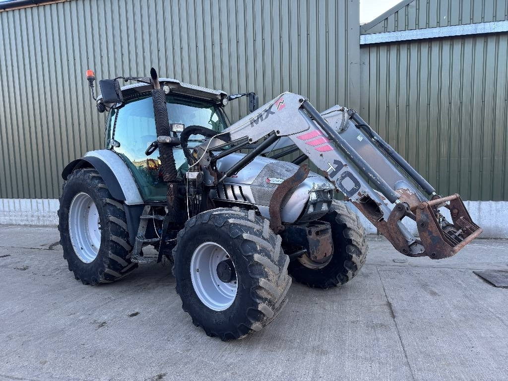 Hürlimann XM115 DCR c/w MX T10 Loader - Трактор: слика 1 Hürlimann XM115 DCR c/w MX T10 Loader - Трактор: слика 1