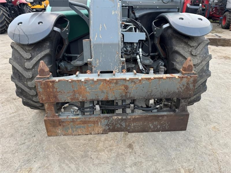 Kramer KT 407 Pickup Hitch and Headstock  - Телескопски ракувач: слика 2 Kramer KT 407 Pickup Hitch and Headstock  - Телескопски ракувач: слика 2