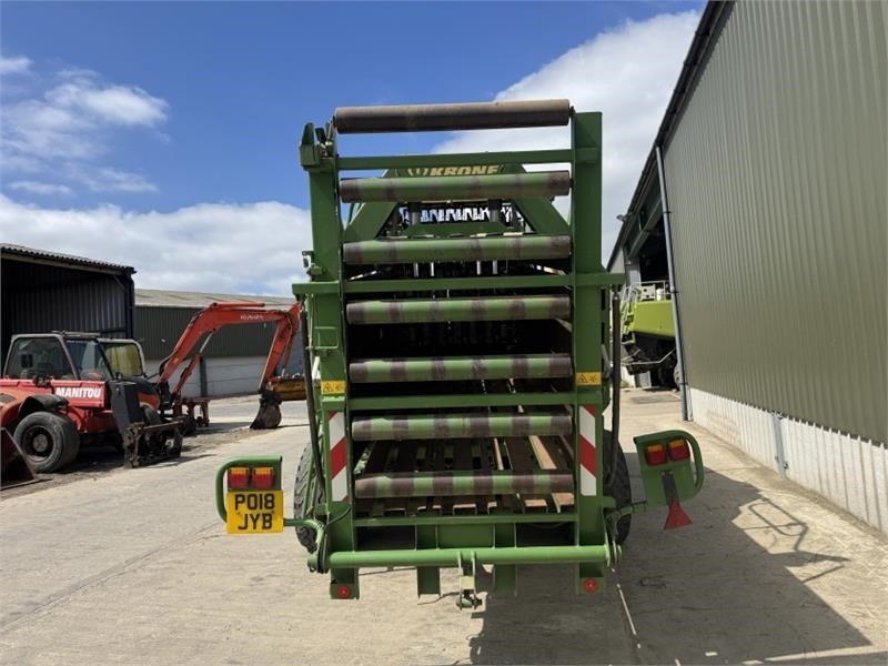 Krone Krone Big Pack 12130 Square Baler - Балирка за квадратни бали: слика 3 Krone Krone Big Pack 12130 Square Baler - Балирка за квадратни бали: слика 3