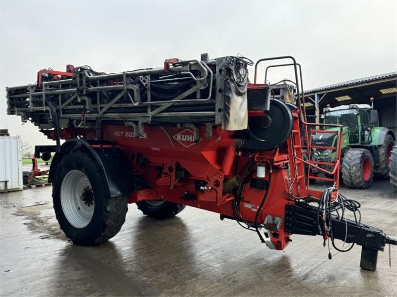 Kuhn AGT 6036 Boom Fert Spreader - Распрскувач на вештачко ѓубриво: слика 4 Kuhn AGT 6036 Boom Fert Spreader - Распрскувач на вештачко ѓубриво: слика 4