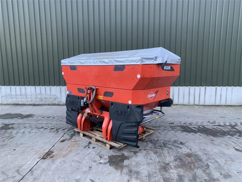 Kuhn Axis 40.2 M-EMC Fert Spreader - Распрскувач на вештачко ѓубриво: слика 1 Kuhn Axis 40.2 M-EMC Fert Spreader - Распрскувач на вештачко ѓубриво: слика 1