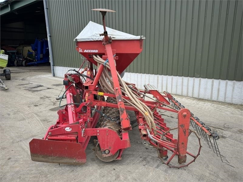 Lely Tulip Lely Tulip 3m Accord Combination Drill - Комбајнска семенска дупчалка: слика 2 Lely Tulip Lely Tulip 3m Accord Combination Drill - Комбајнска семенска дупчалка: слика 2