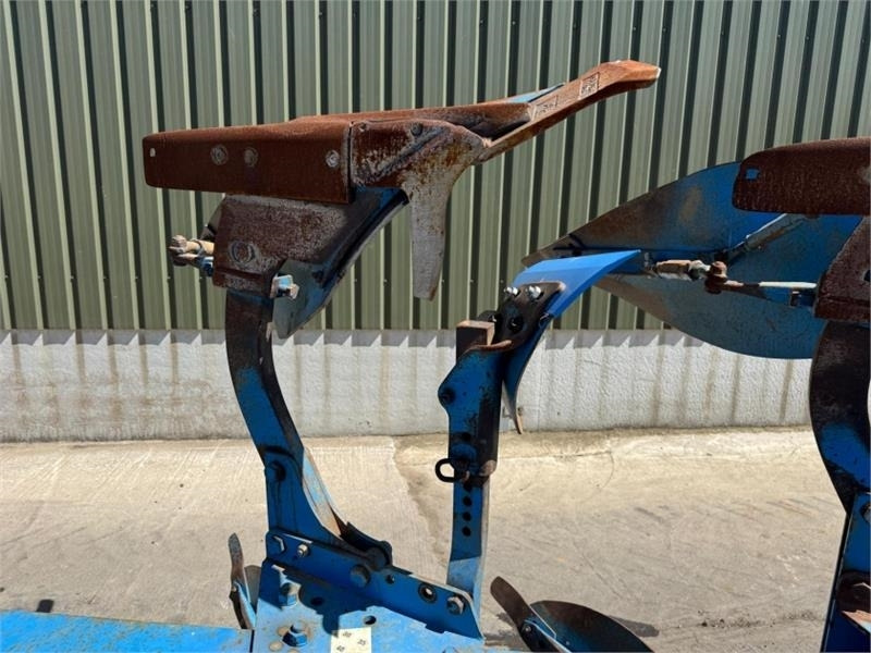Lemken Lemken Euro Diamant 8 6+1 7 Furrow Plough - Плуг: слика 5 Lemken Lemken Euro Diamant 8 6+1 7 Furrow Plough - Плуг: слика 5