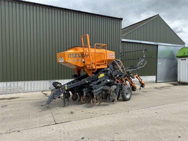 Mzuri Pro-Till 3T Seed Drill - Комбајнска семенска дупчалка: слика 1 Mzuri Pro-Till 3T Seed Drill - Комбајнска семенска дупчалка: слика 1