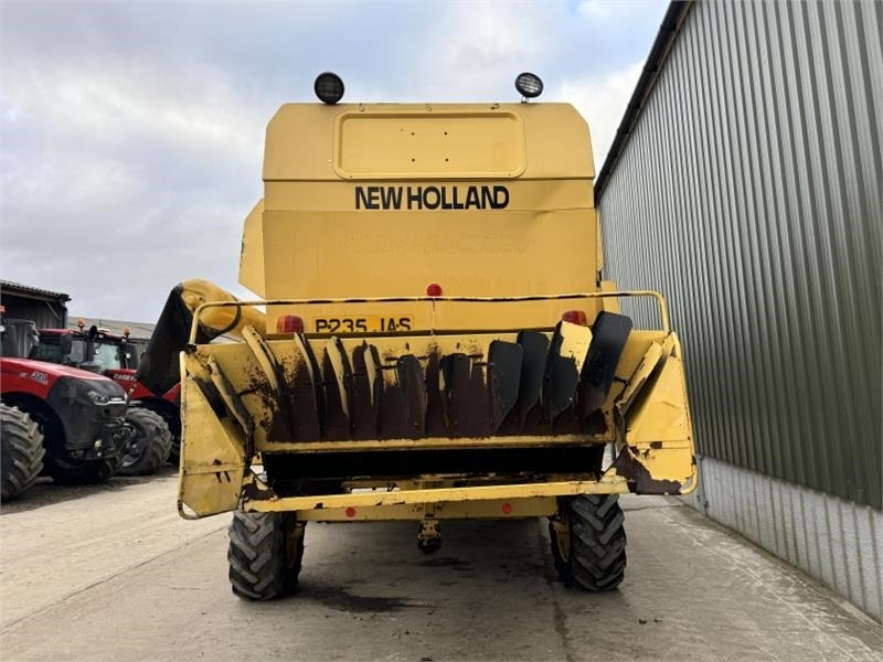 New Holland TX67 c/w 20ft Header - Додатни делови за жнеач: слика 5 New Holland TX67 c/w 20ft Header - Додатни делови за жнеач: слика 5