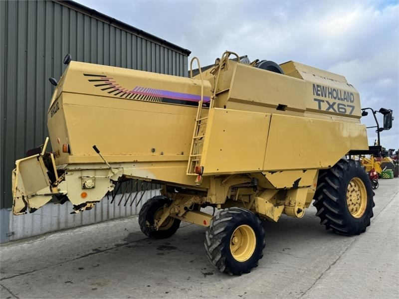 New Holland TX67 c/w 20ft Header - Додатни делови за жнеач: слика 2 New Holland TX67 c/w 20ft Header - Додатни делови за жнеач: слика 2