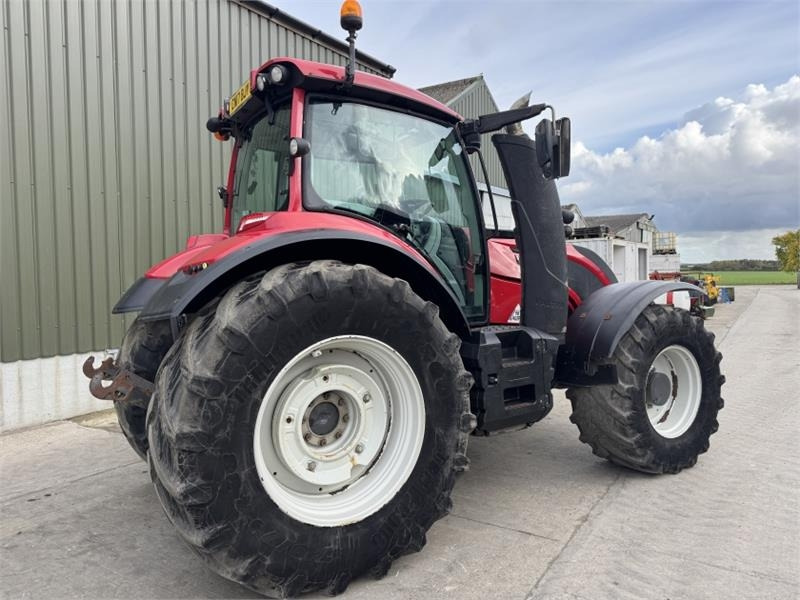 Valtra T174 Active  - Трактор: слика 4 Valtra T174 Active  - Трактор: слика 4
