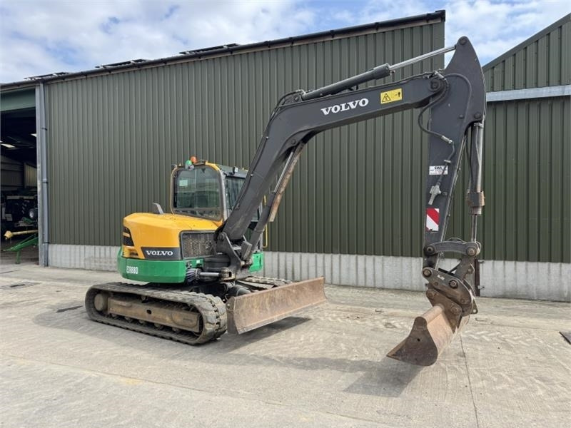 Volvo ECR88D Tracked Digger - Зглобен истоварувач: слика 1 Volvo ECR88D Tracked Digger - Зглобен истоварувач: слика 1