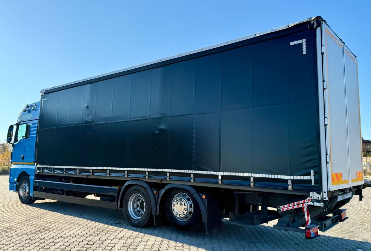 MAN TGX 26.420 / FIRANKA / WINDA / 23 EUROPALETY / 6x2 / AUTOMAT / EURO 6 / OŚ PODNOSZONA / DUŻA KABINA / 2019 ROK - Камион со церада: слика 4 MAN TGX 26.420 / FIRANKA / WINDA / 23 EUROPALETY / 6x2 / AUTOMAT / EURO 6 / OŚ PODNOSZONA / DUŻA KABINA / 2019 ROK - Камион со церада: слика 4