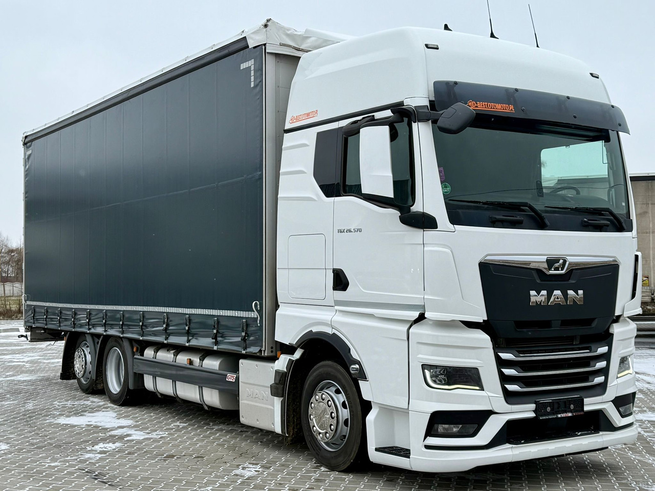 MAN TGX 26.470 / FIRANKA / 19 EUROPALET / XXL / NISKI PRZEBIEG / NOWY MODEL / 6X2 - Камион со церада: слика 1 MAN TGX 26.470 / FIRANKA / 19 EUROPALET / XXL / NISKI PRZEBIEG / NOWY MODEL / 6X2 - Камион со церада: слика 1