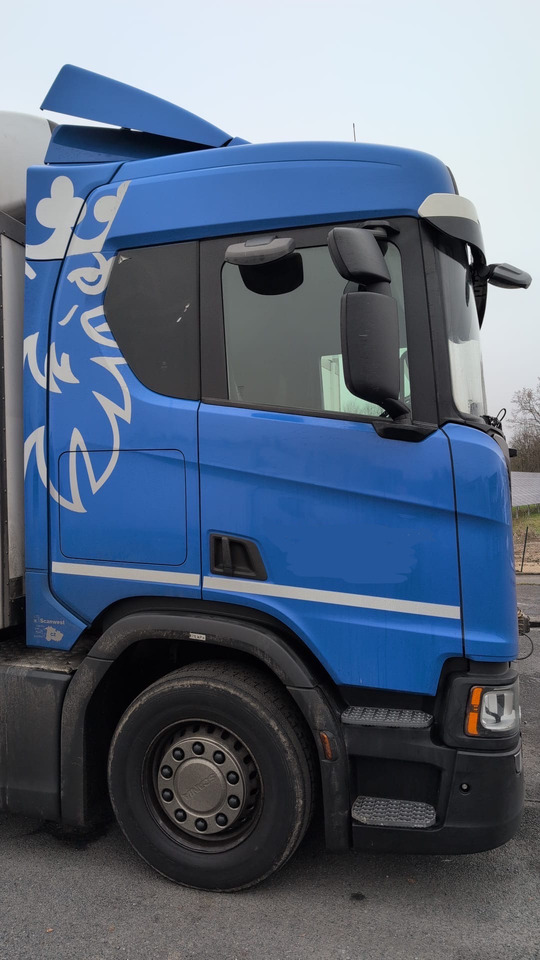 SCANIA ZESTAW / CHŁODNIA / LAMBERET / 6X2 / 36 EUROPALET / SERWISOWANY / AUTOMAT / SYPIALKA - Камион ладилник: слика 3 SCANIA ZESTAW / CHŁODNIA / LAMBERET / 6X2 / 36 EUROPALET / SERWISOWANY / AUTOMAT / SYPIALKA - Камион ладилник: слика 3