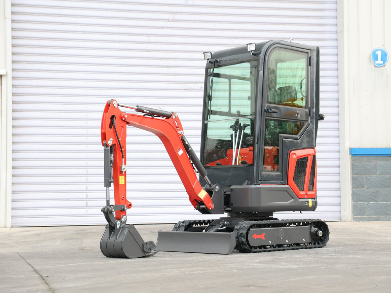 KUBOTA Diesel Mini excavator 1.6 Ton - Müller Machinery MB 16 - KSH - Мини багер: слика 5 KUBOTA Diesel Mini excavator 1.6 Ton - Müller Machinery MB 16 - KSH - Мини багер: слика 5
