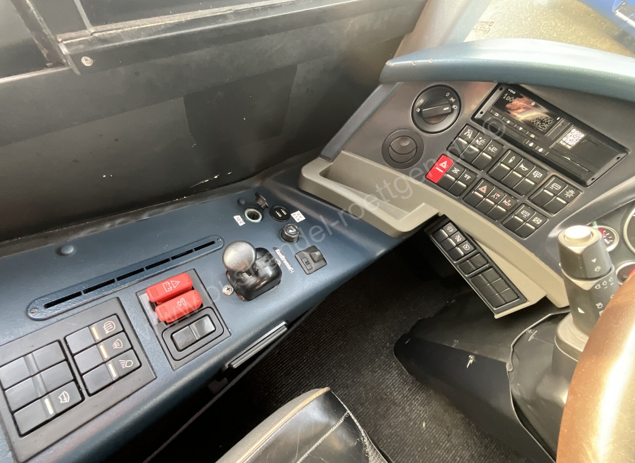 Двокатен автобус Neoplan Skyliner L P06: слика 29 Двокатен автобус Neoplan Skyliner L P06: слика 29