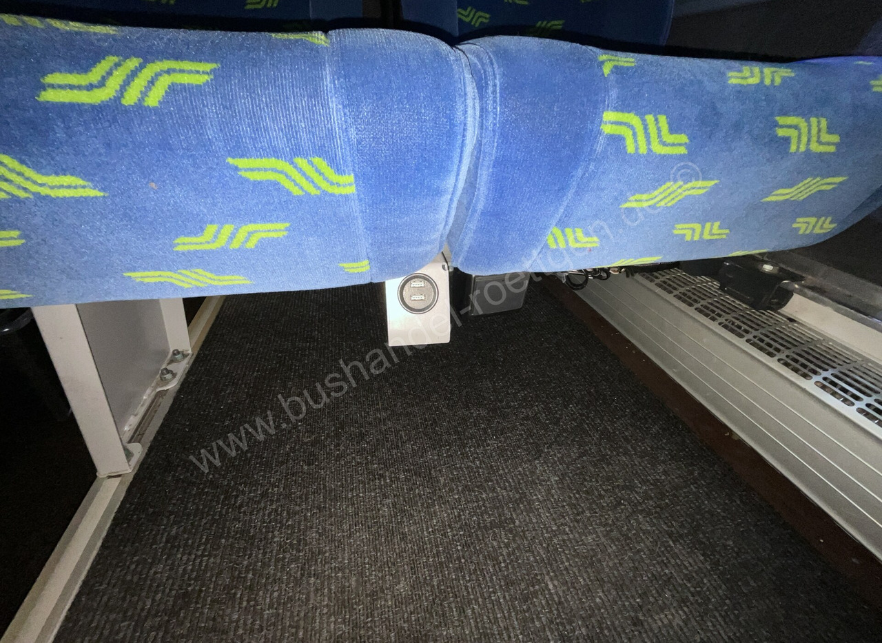 Двокатен автобус Neoplan Skyliner L P06: слика 13 Двокатен автобус Neoplan Skyliner L P06: слика 13