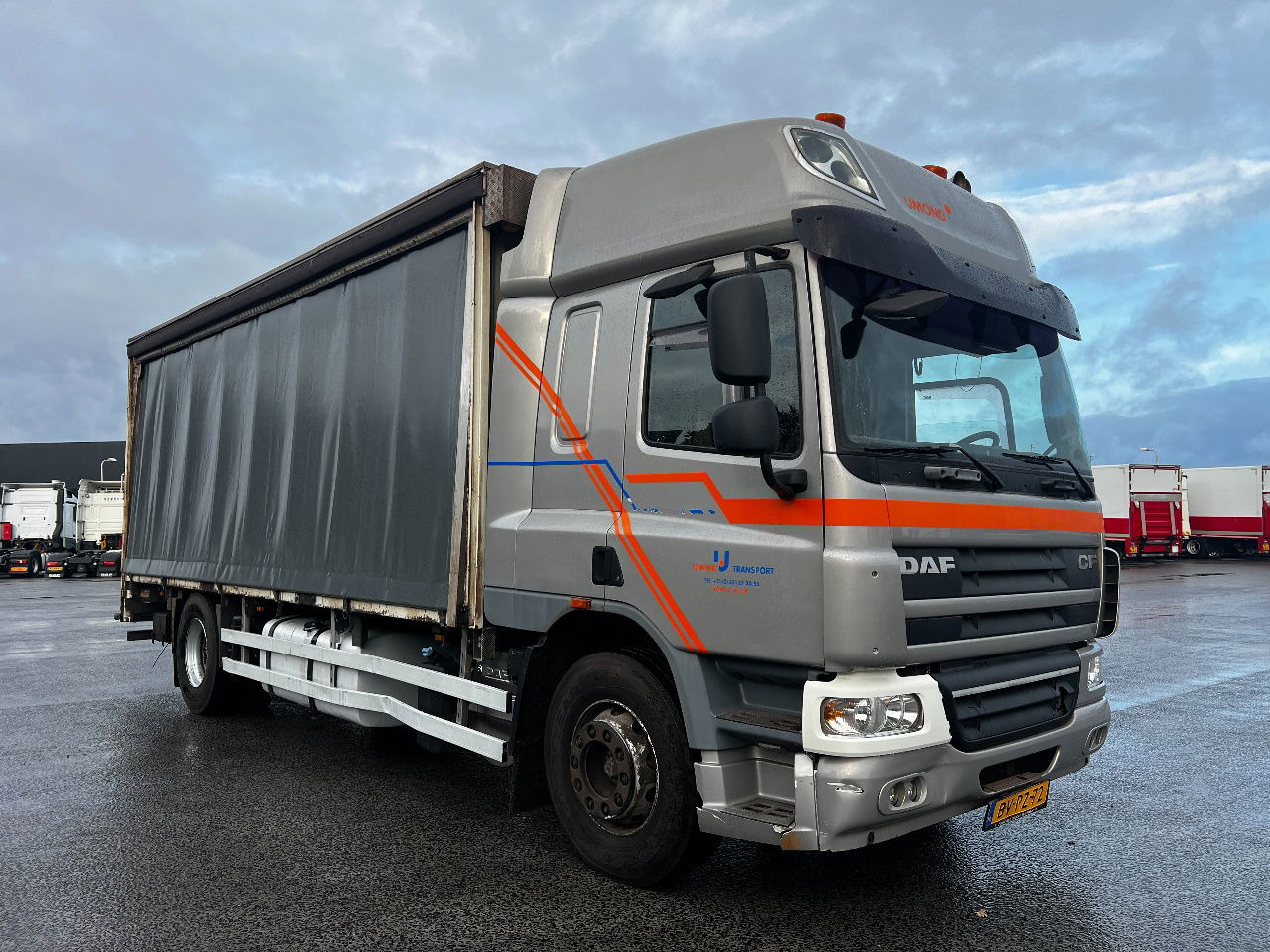 DAF CF 75.250 SC, Euro 5 - Камион со церада: слика 2 DAF CF 75.250 SC, Euro 5 - Камион со церада: слика 2