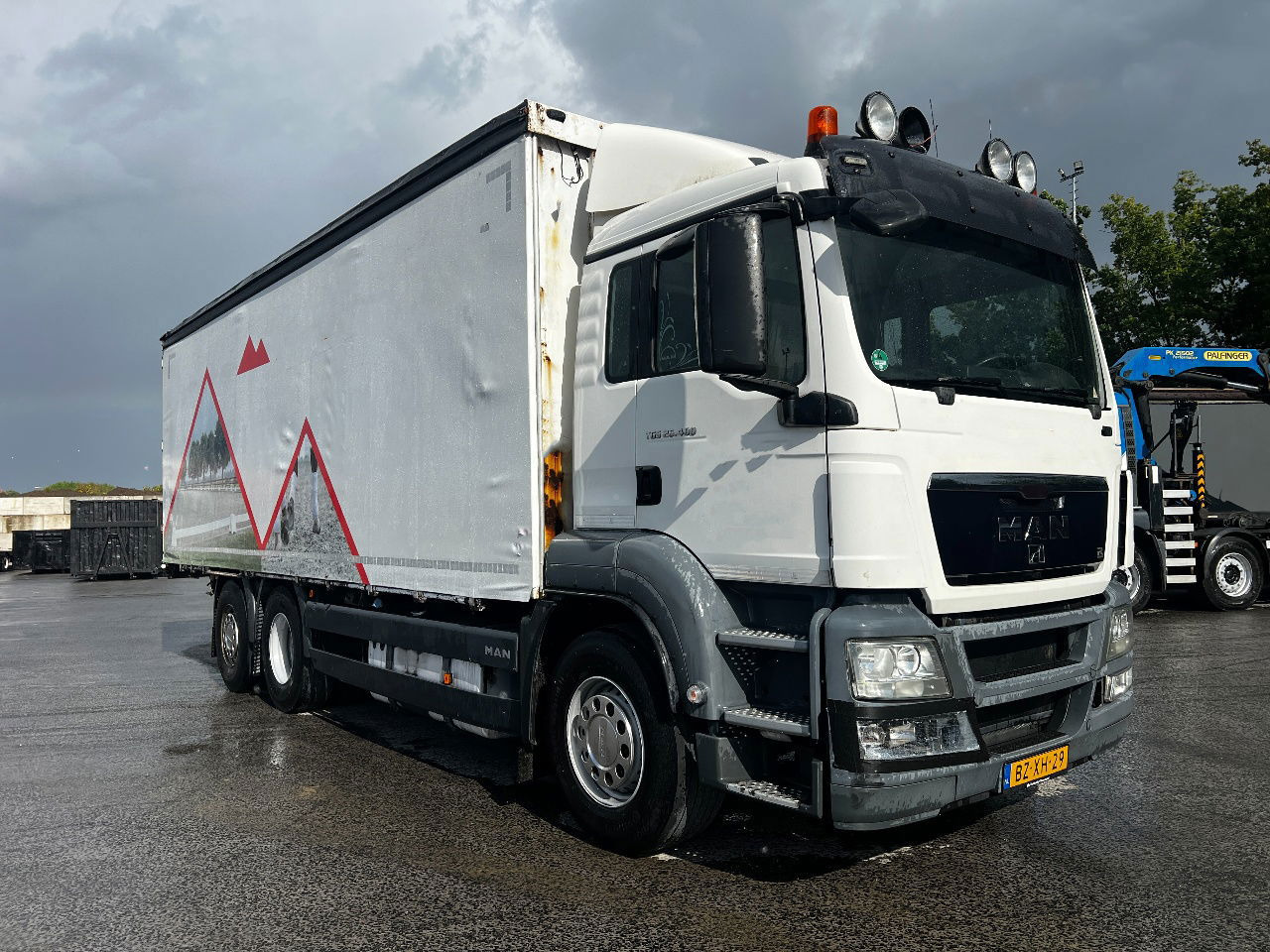 MAN TGS 26.400 6x2, Euro 5 - Камион со церада: слика 2 MAN TGS 26.400 6x2, Euro 5 - Камион со церада: слика 2