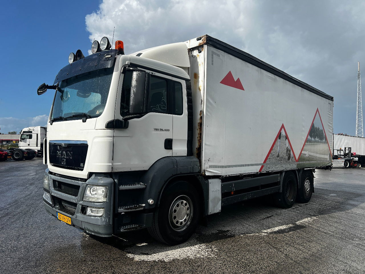 MAN TGS 26.400 6x2, Euro 5 - Камион со церада: слика 1 MAN TGS 26.400 6x2, Euro 5 - Камион со церада: слика 1