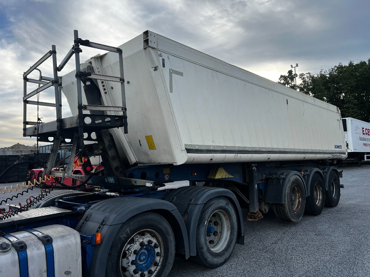 Schmitz Cargobull Gotha 27m3, SAF, ALU - Кипер полуприколка: слика 2 Schmitz Cargobull Gotha 27m3, SAF, ALU - Кипер полуприколка: слика 2