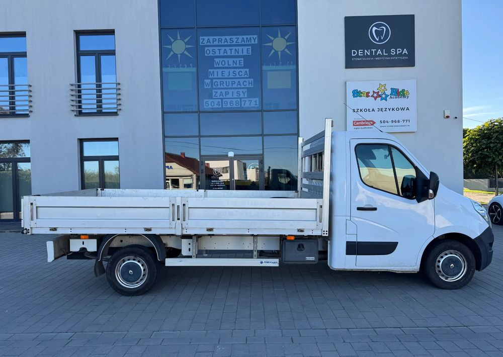 Renault Master - Комбе со отворен сандак: слика 4 Renault Master - Комбе со отворен сандак: слика 4