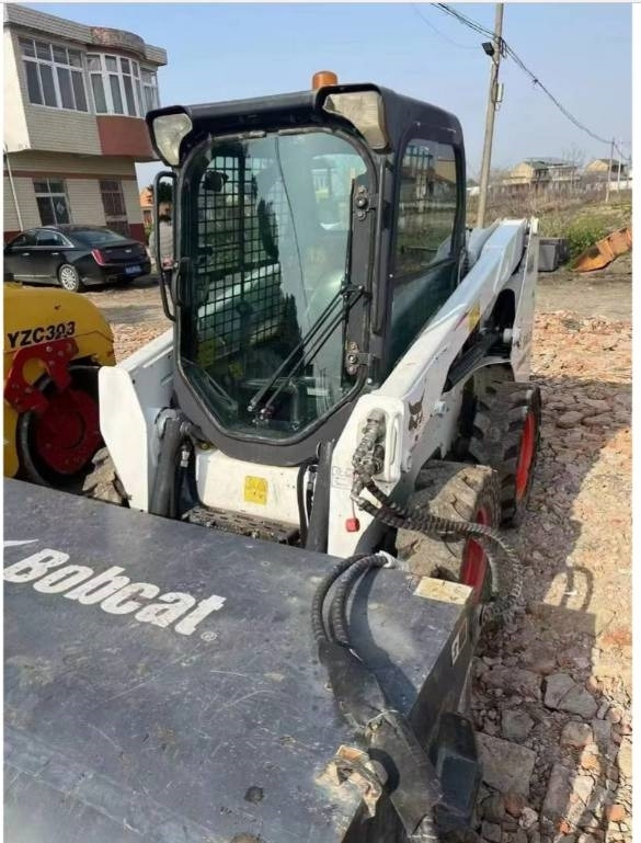 Bobcat S550 - Компактен натоварувач: слика 3 Bobcat S550 - Компактен натоварувач: слика 3