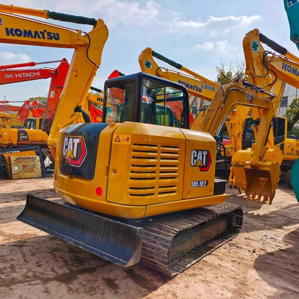 CAT 305.5 E - Мини багер: слика 1 CAT 305.5 E - Мини багер: слика 1
