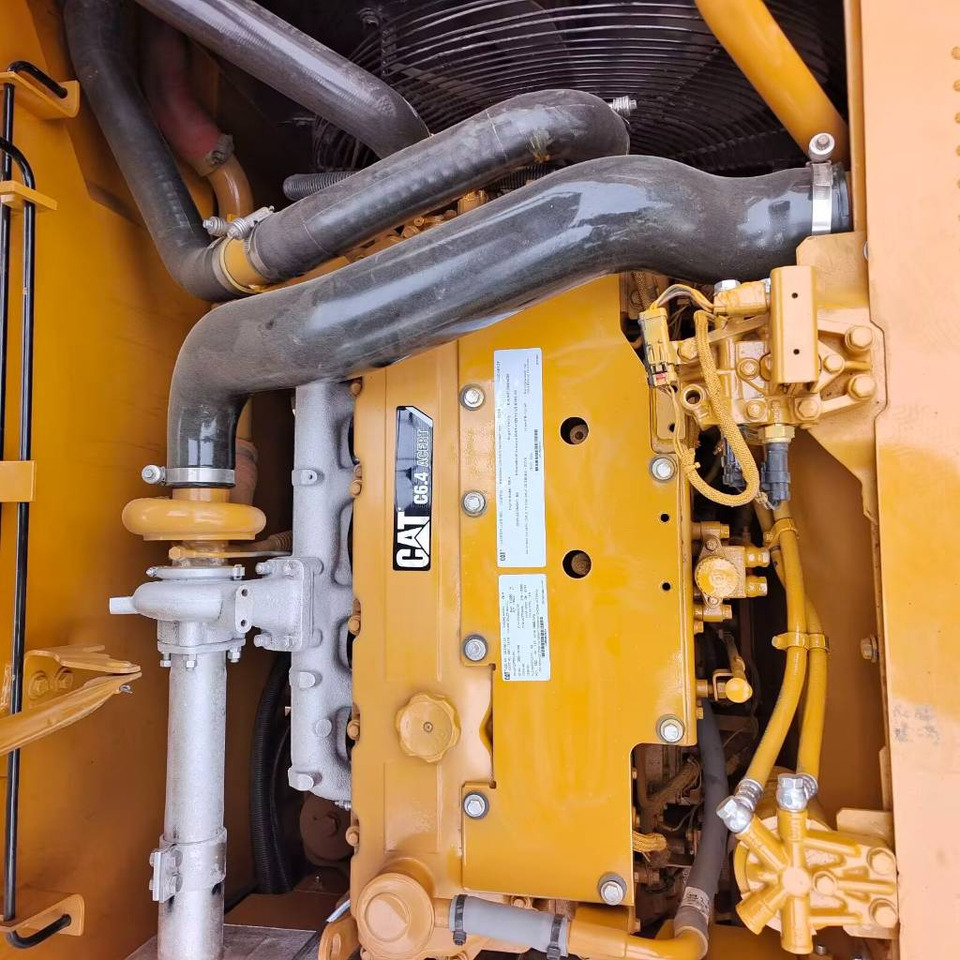 CAT 320D - Багер гасеничар: слика 3 CAT 320D - Багер гасеничар: слика 3