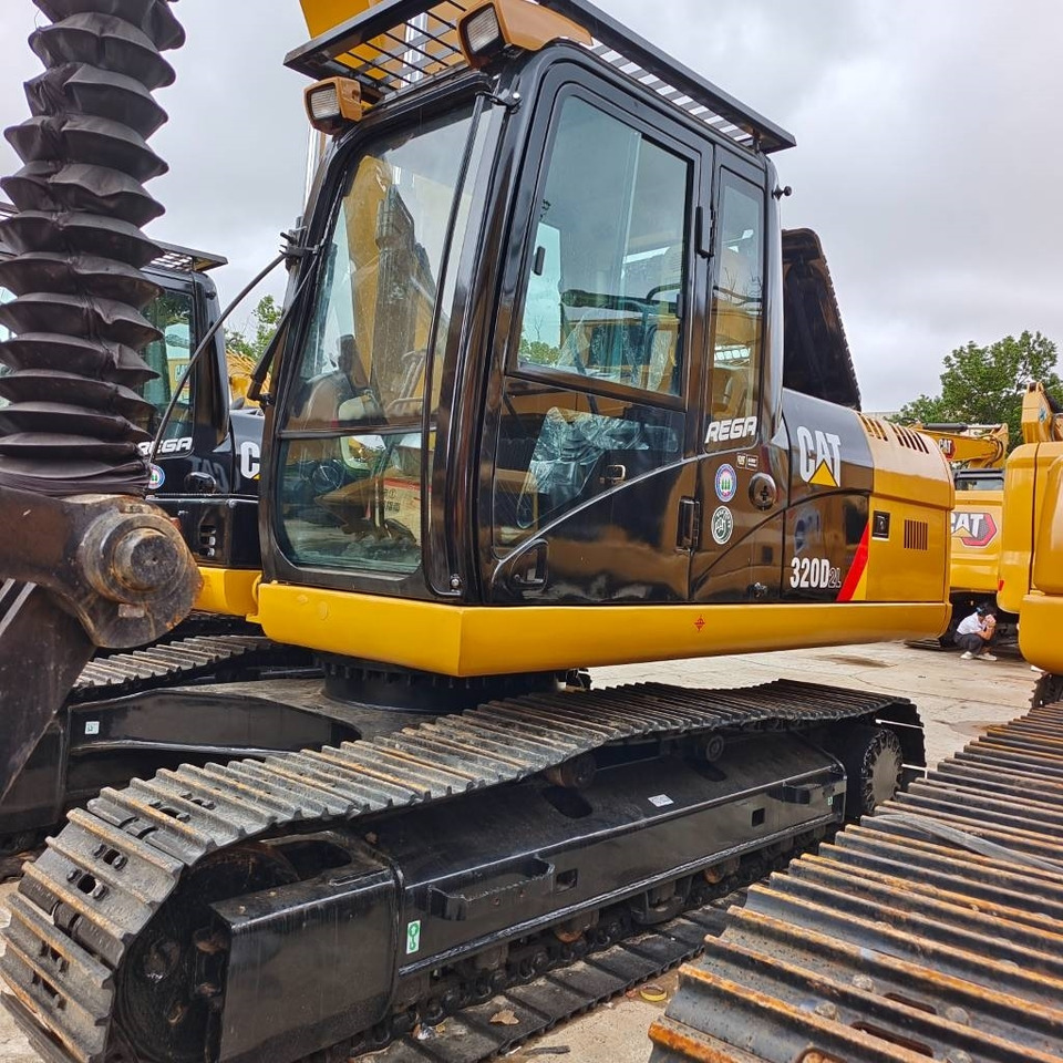 CAT 320D2L - Багер гасеничар: слика 4 CAT 320D2L - Багер гасеничар: слика 4