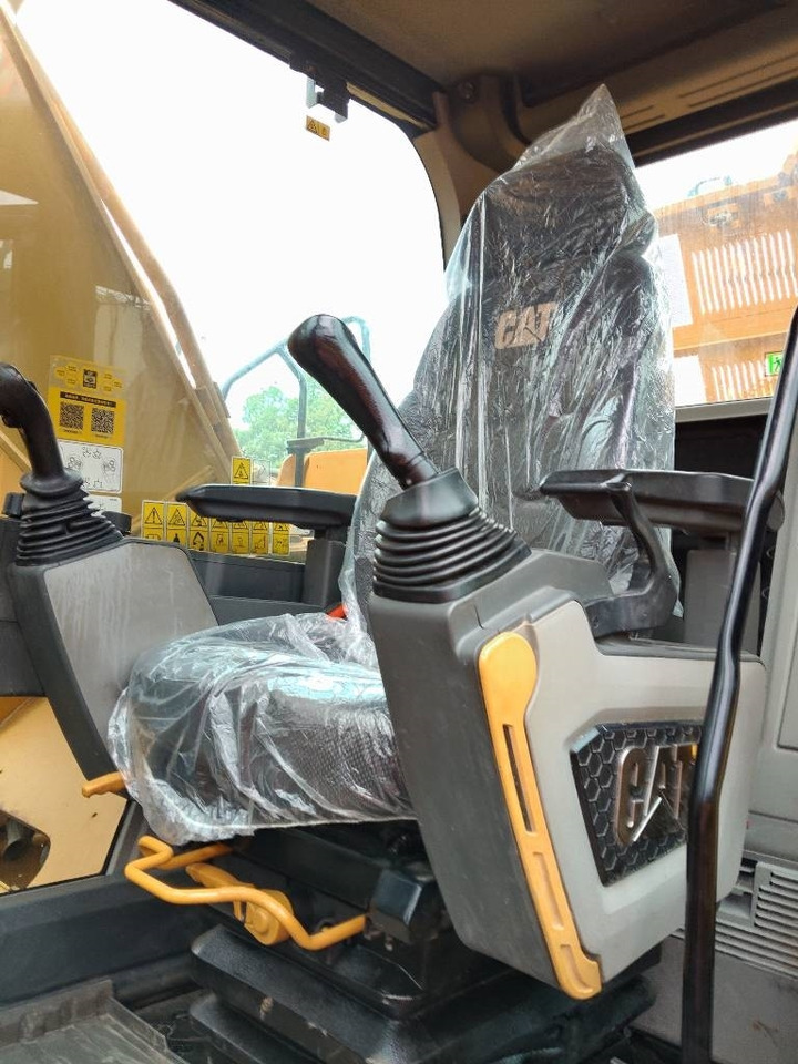 CAT 330GC - Багер гасеничар: слика 5 CAT 330GC - Багер гасеничар: слика 5