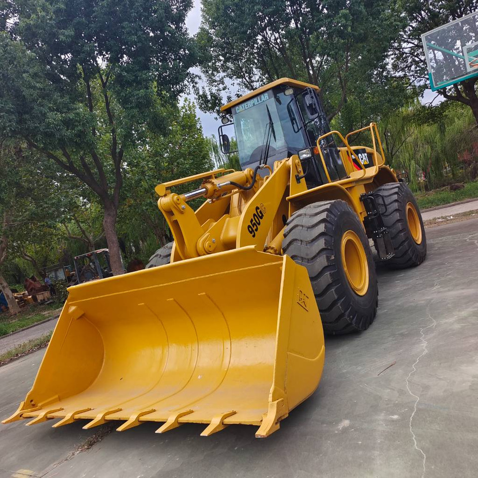 CAT 950GC - Натоварувач на тркала: слика 2 CAT 950GC - Натоварувач на тркала: слика 2