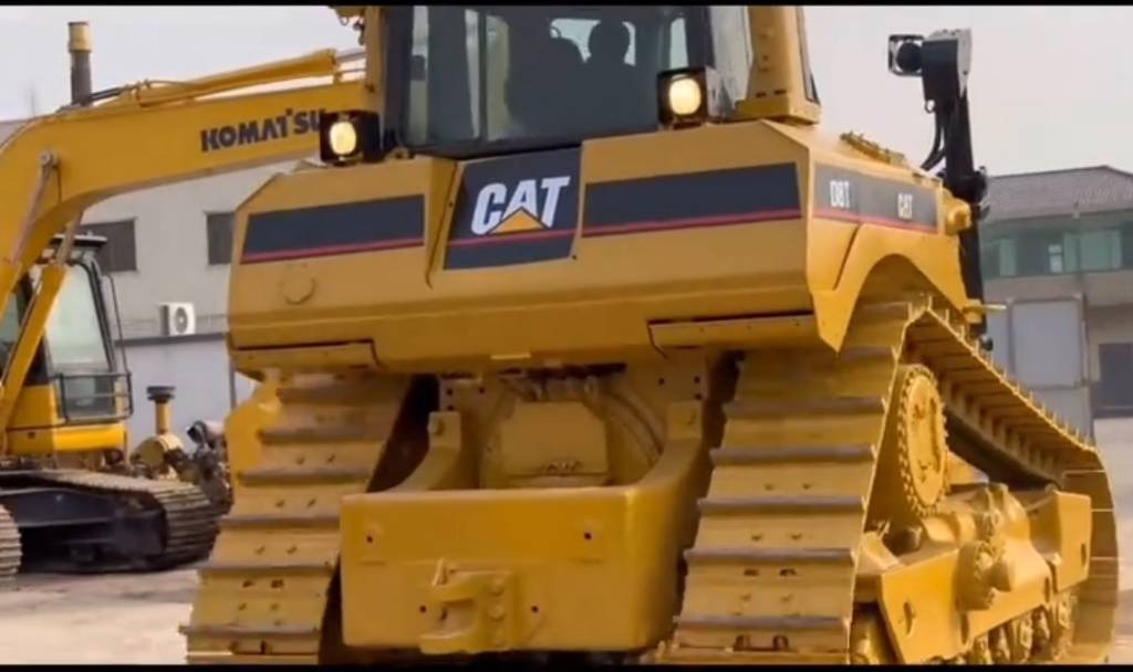 CAT D 8 T - Булдожер: слика 3 CAT D 8 T - Булдожер: слика 3