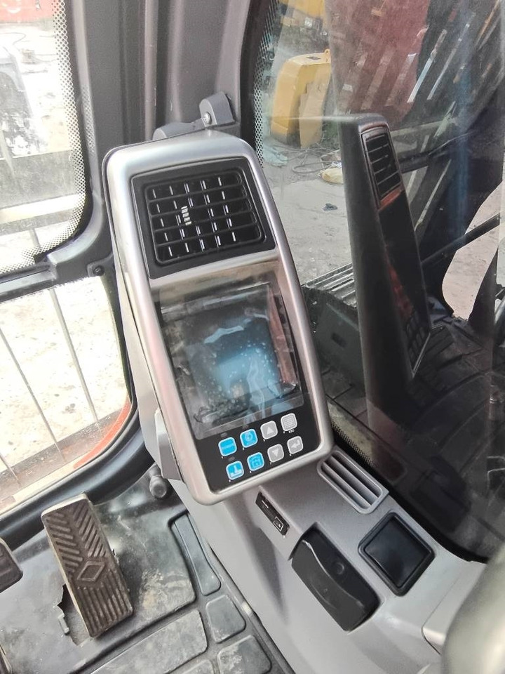 Doosan DX 225 LC - Багер гасеничар: слика 2 Doosan DX 225 LC - Багер гасеничар: слика 2