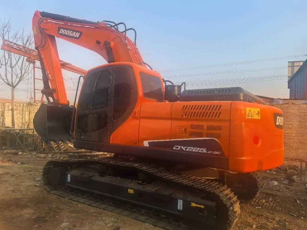 Doosan DX 225 LC - Багер гасеничар: слика 1 Doosan DX 225 LC - Багер гасеничар: слика 1