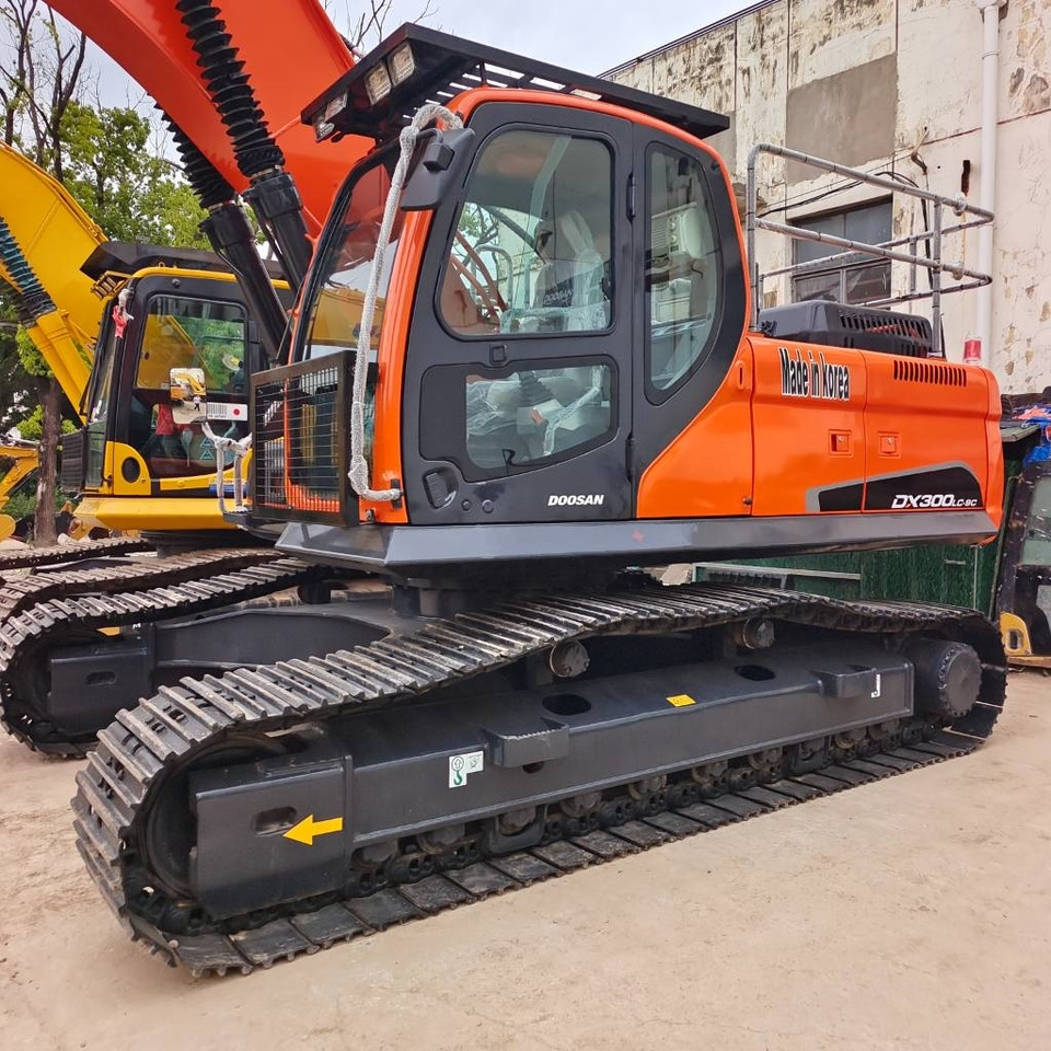 Doosan DX 300 - Багер гасеничар: слика 2 Doosan DX 300 - Багер гасеничар: слика 2