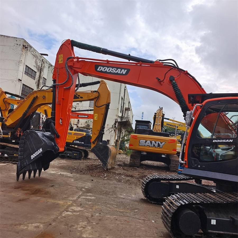 Doosan DX 300 LCA - Багер гасеничар: слика 1 Doosan DX 300 LCA - Багер гасеничар: слика 1