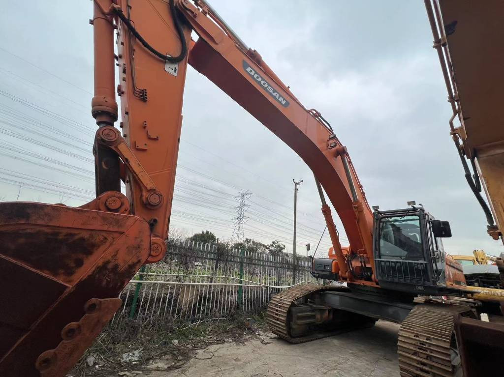 Doosan DX 500 LCA - Багер гасеничар: слика 1 Doosan DX 500 LCA - Багер гасеничар: слика 1