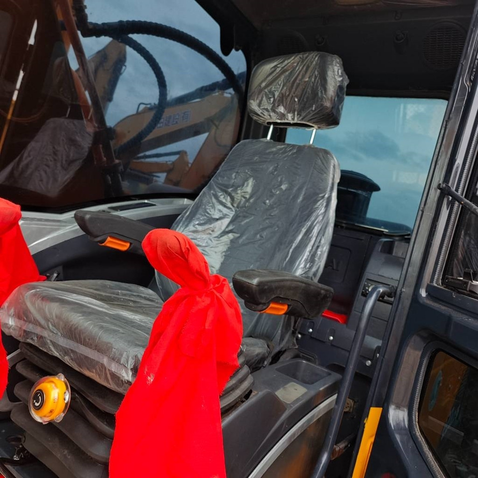 Hyundai 220LC-9S - Багер гасеничар: слика 4 Hyundai 220LC-9S - Багер гасеничар: слика 4