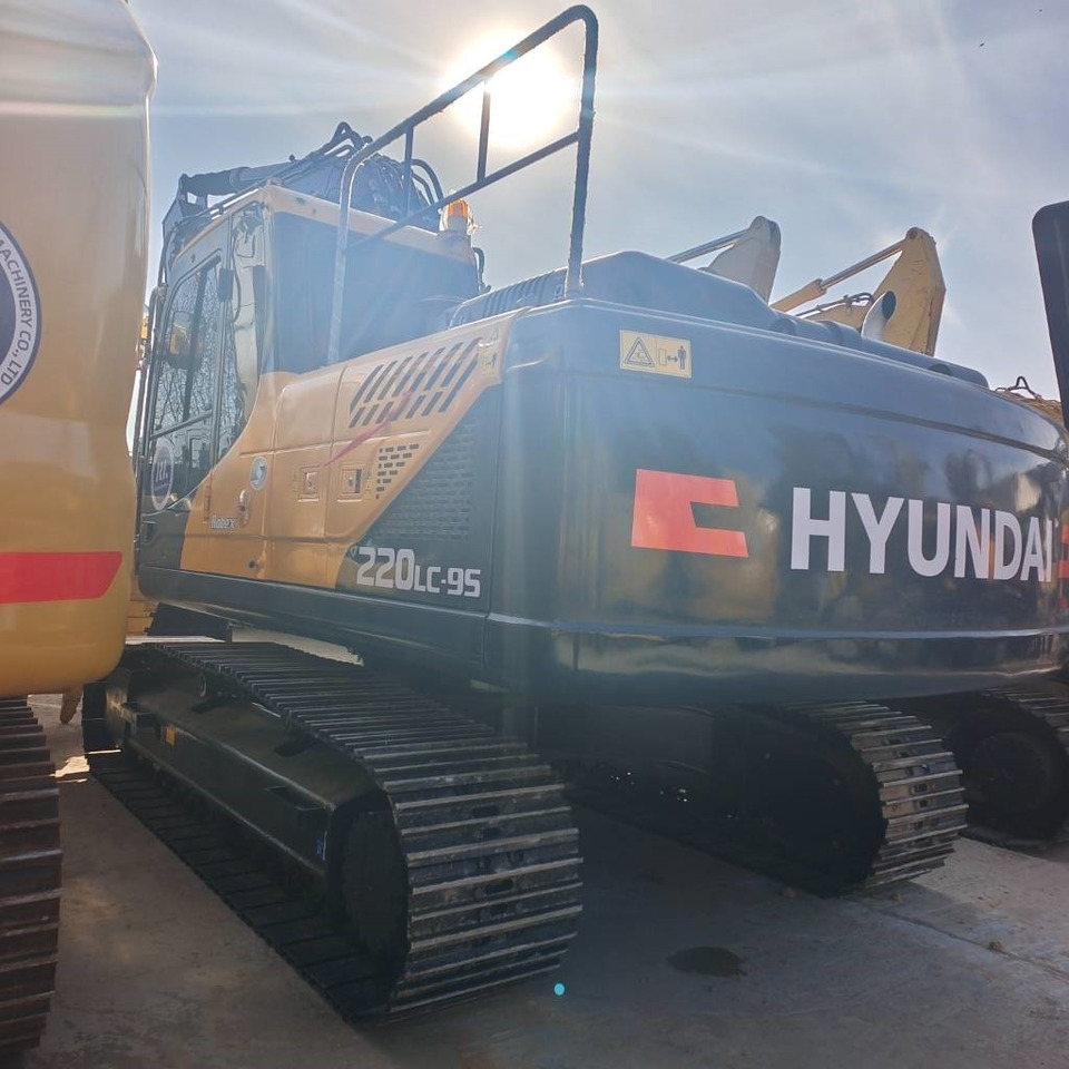 Hyundai 220LC-9T - Багер гасеничар: слика 5 Hyundai 220LC-9T - Багер гасеничар: слика 5