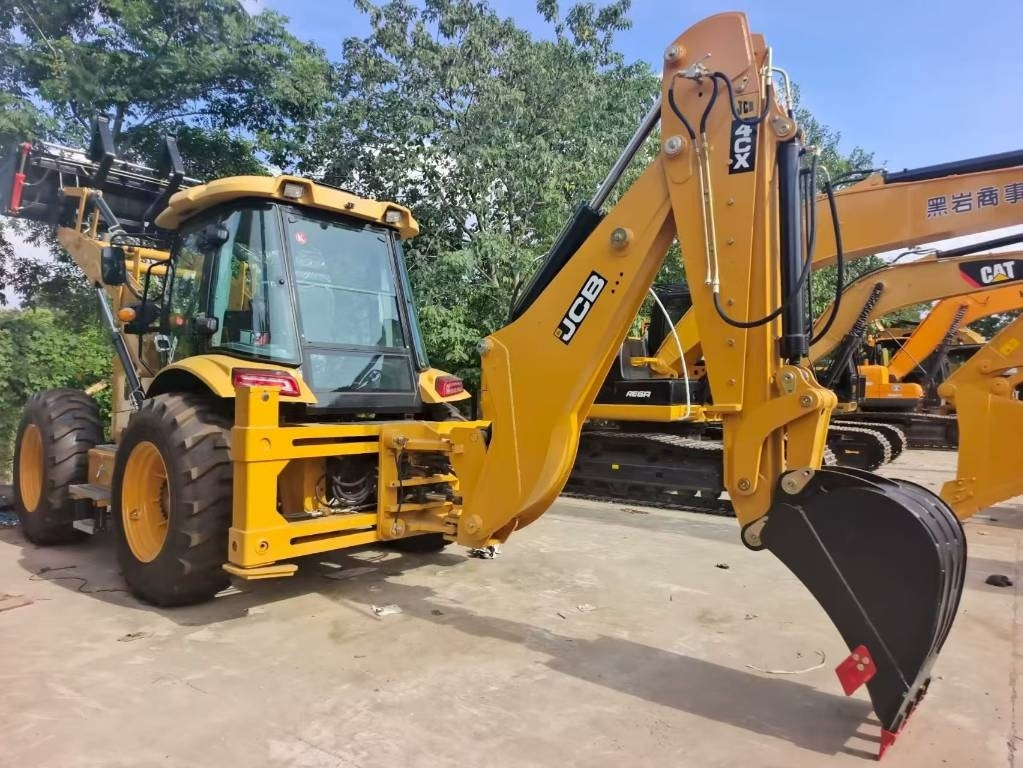 JCB 4 CX - Ровокопач: слика 4 JCB 4 CX - Ровокопач: слика 4