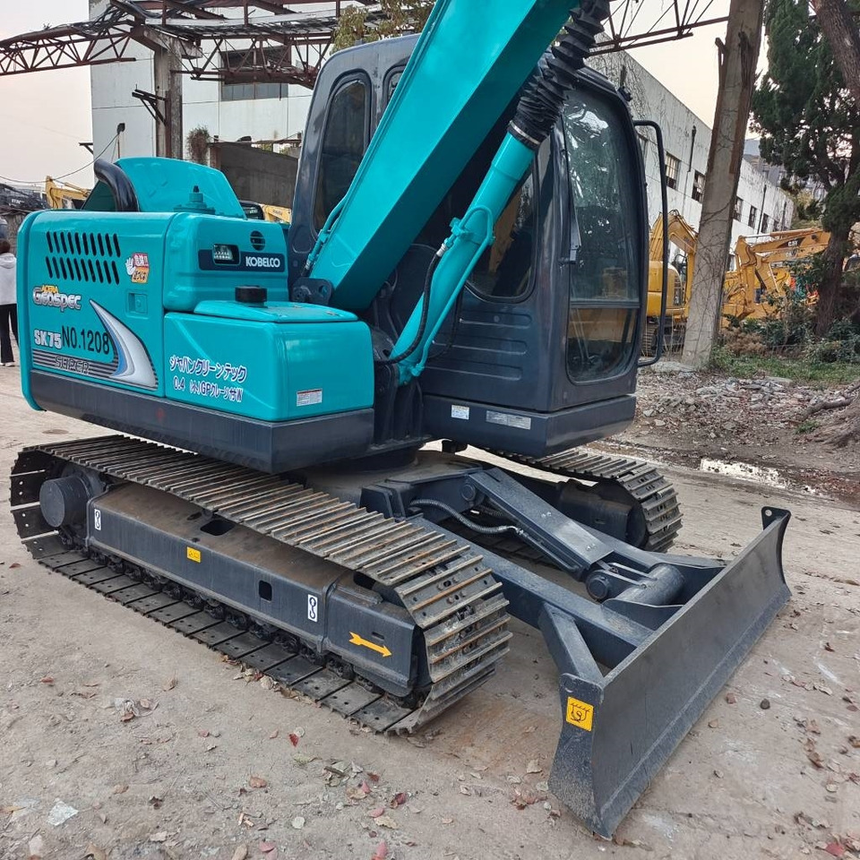 Kobelco SK 75 CSR - Багер гасеничар: слика 3 Kobelco SK 75 CSR - Багер гасеничар: слика 3