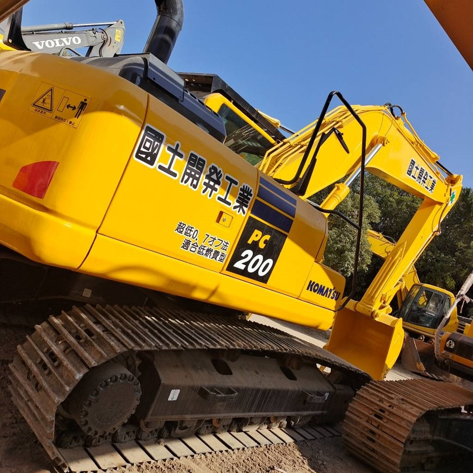 Komatsu PC 200 - Багер гасеничар: слика 4 Komatsu PC 200 - Багер гасеничар: слика 4