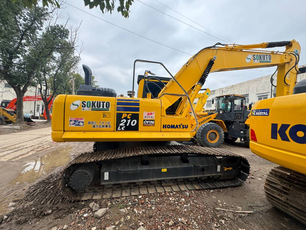 Komatsu PC 210 LC-8 - Багер гасеничар: слика 2 Komatsu PC 210 LC-8 - Багер гасеничар: слика 2