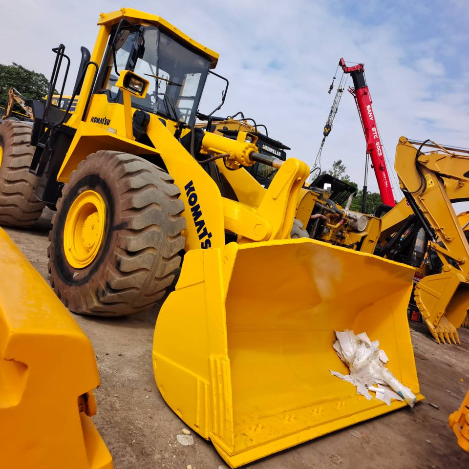 Komatsu WA 470-3 - Натоварувач на тркала: слика 2 Komatsu WA 470-3 - Натоварувач на тркала: слика 2