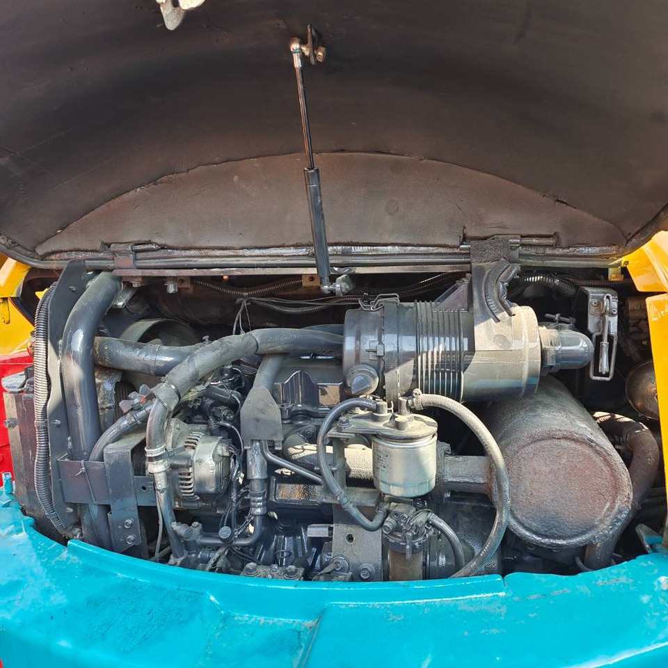 Kubota U-35 - Мини багер: слика 2 Kubota U-35 - Мини багер: слика 2